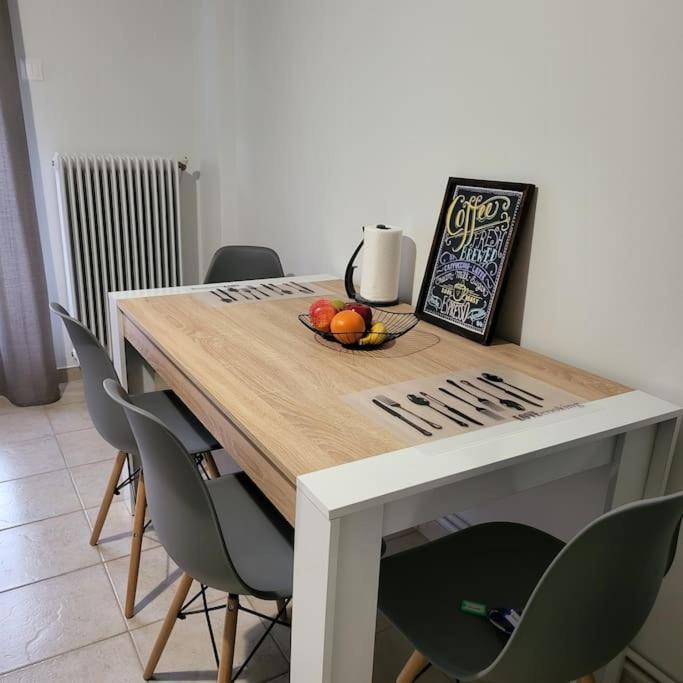 Great Apartment In Veria Экстерьер фото