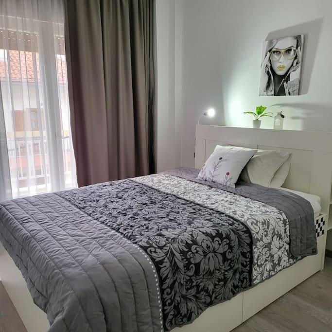 Great Apartment In Veria Экстерьер фото